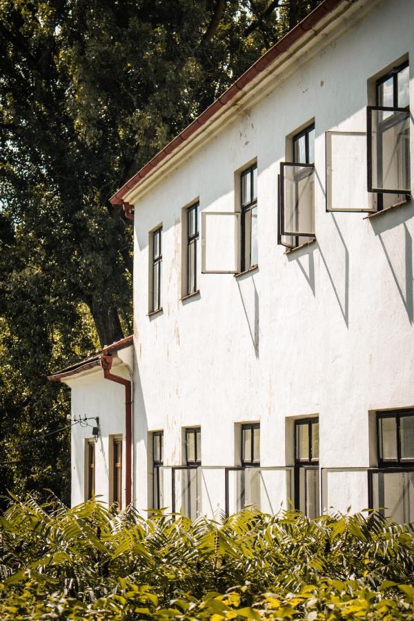 Nezamek Otel Hartmanice  Dış mekan fotoğraf
